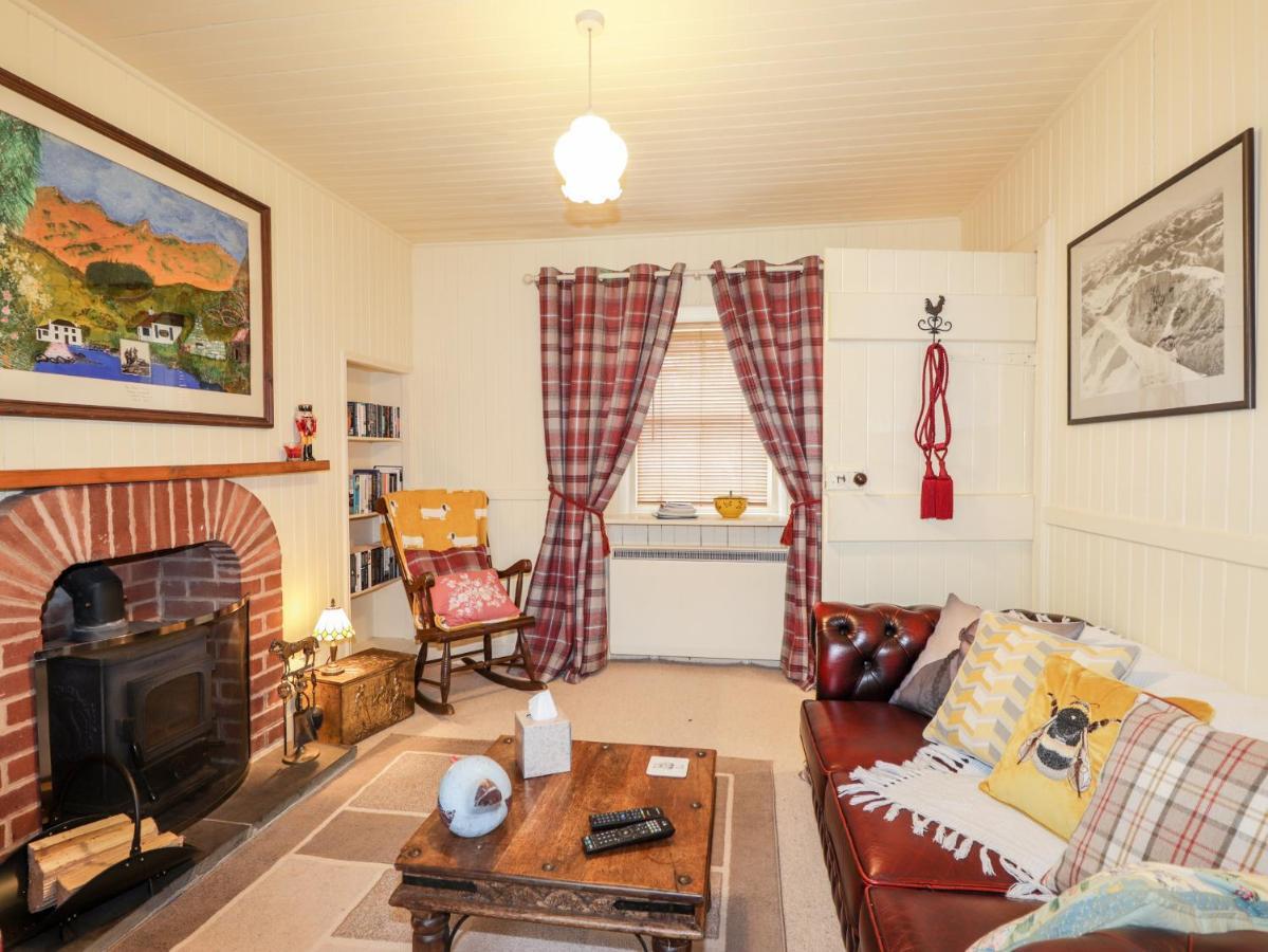 Bogindour Cottage Мьюир-оф-Орд Экстерьер фото